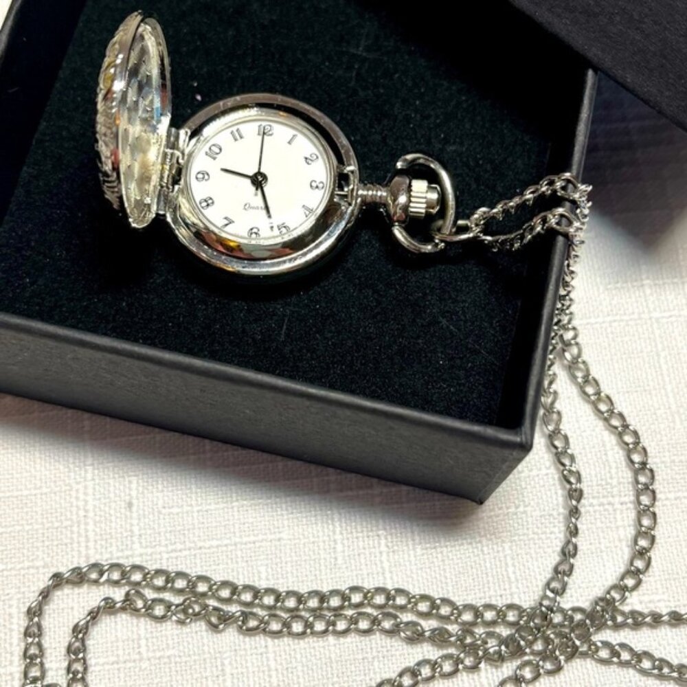 Silver Pocket Watch Necklace Quartz Japan 65  Wendy time is an illusion